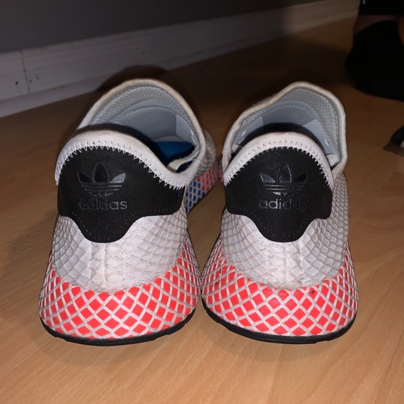 Adidas running shoes - Picture 2 of 3